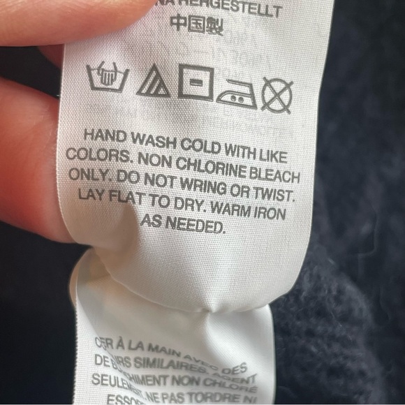 J. Crew Blue V-Neck Wool Blend Sweater – Size Small - Picture 8 of 10